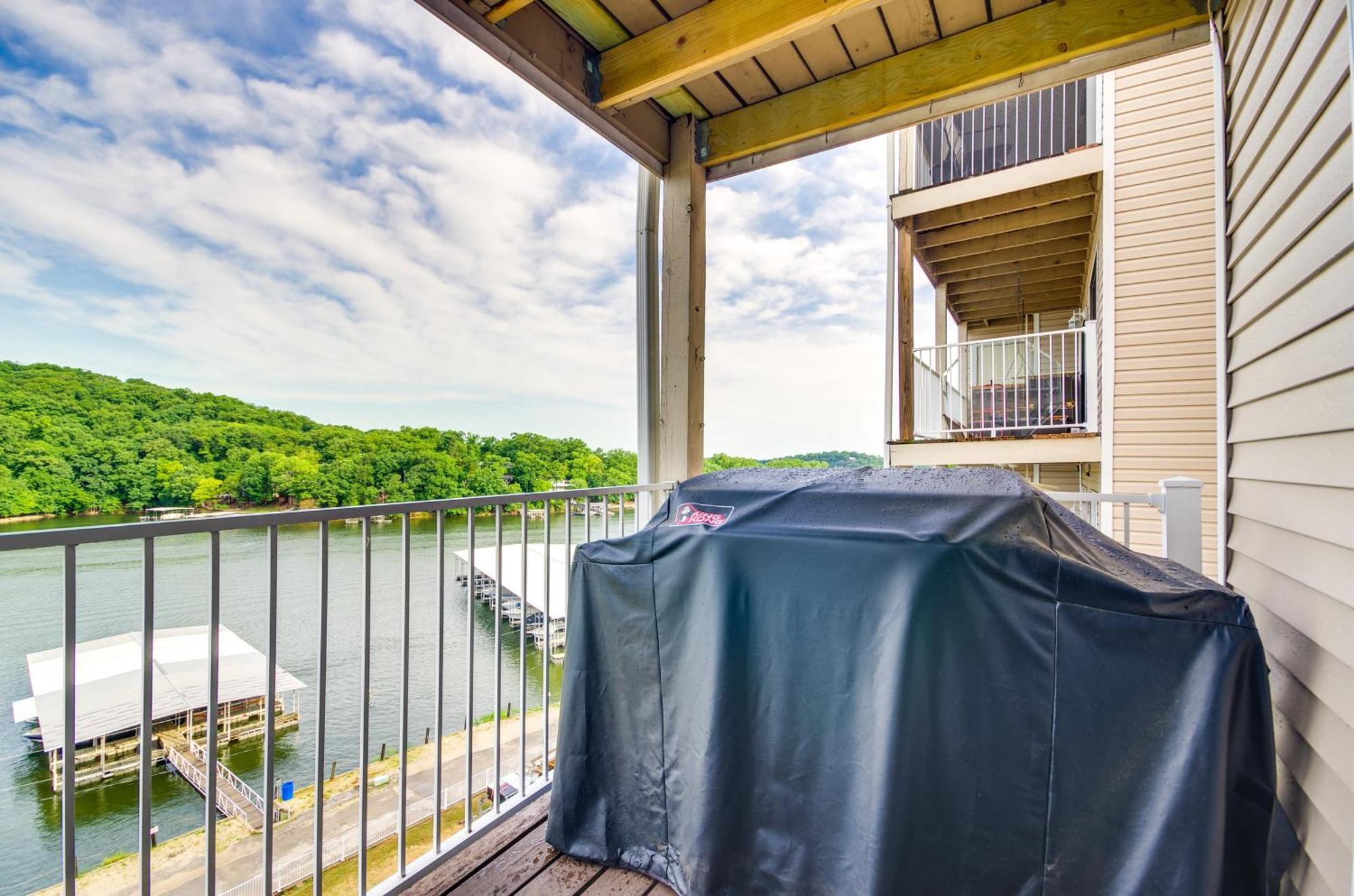 Cozy Lake Ozark Condo Rental With Grill, Pool Access מראה חיצוני תמונה