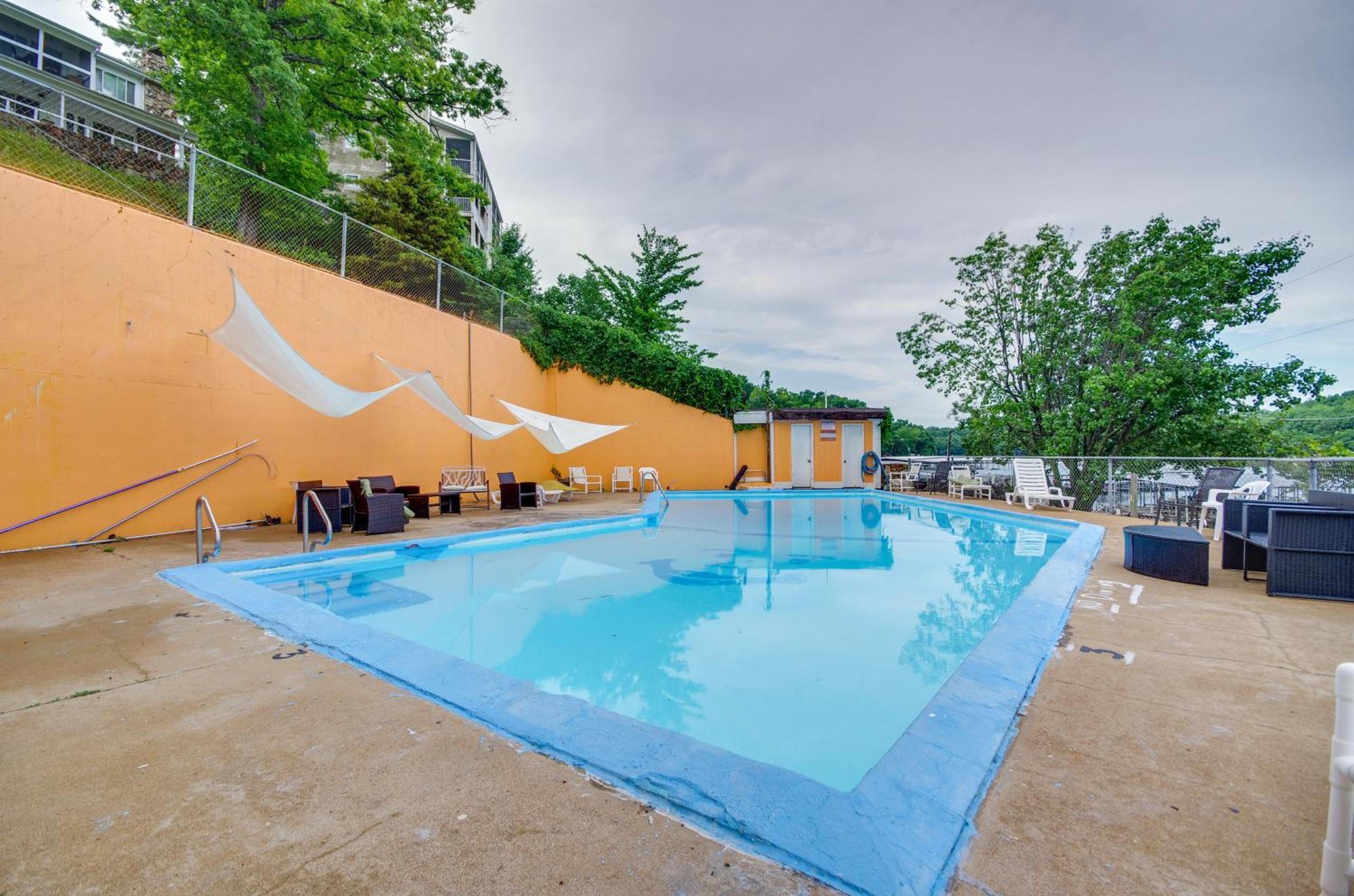 Cozy Lake Ozark Condo Rental With Grill, Pool Access מראה חיצוני תמונה
